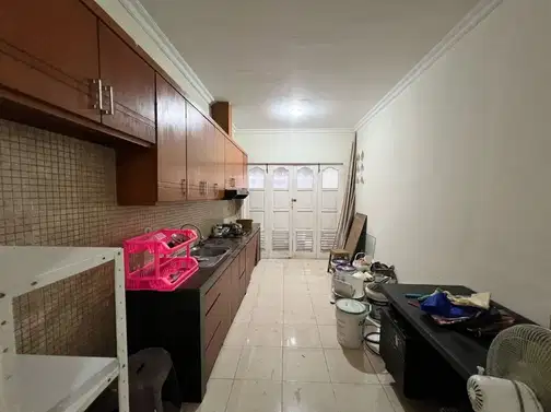 Кластерный дом в Crystal Gading Serpong с 4 спальнями