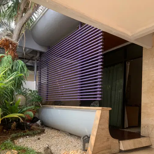 Pinang Mas, Pondok Indah-тағы жиһазбен жабдықталған бөлмелері бар 2 қабатты үй