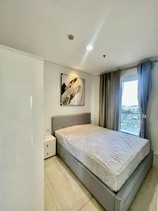 3 Bedroom Grand Madison Apartment - Fully Furnished and Ready to Move In