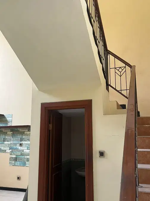 3-Bedroom 2-Story House with 4 Bathrooms