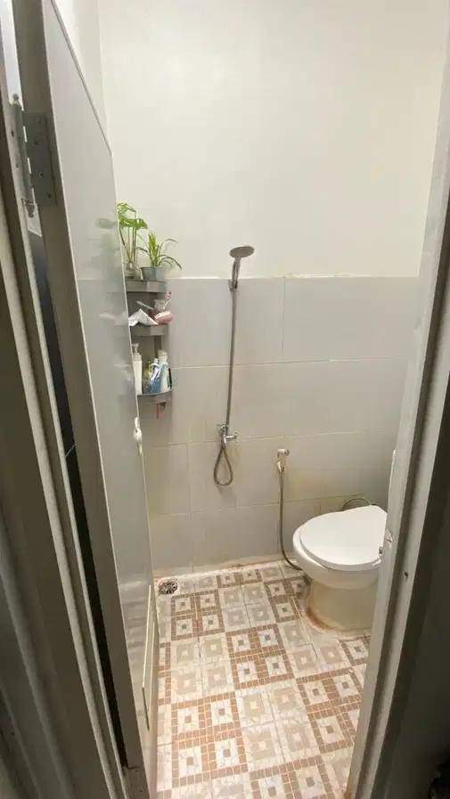 Strategic & Comfortable 2-Bedroom House in Quiet Cluster