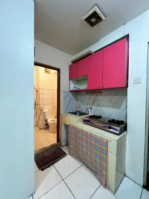 Fully Furnished 2-Bedroom Apartment in Strategic South Jakarta Location