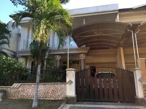 Spacious Victorian Villa with 6 Bedrooms