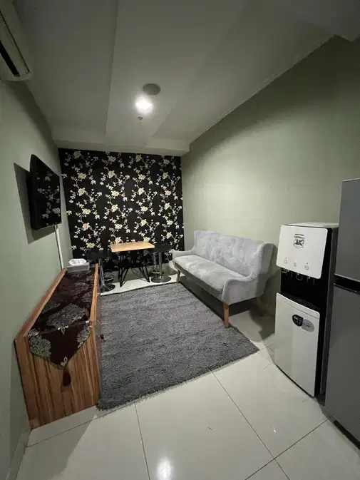 Strategic Jakarta Apartment with Modern Amenities