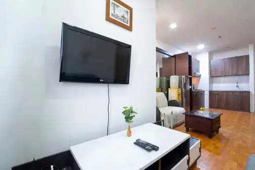 Fully Equipped CBD Apartment with Multiple Amenities