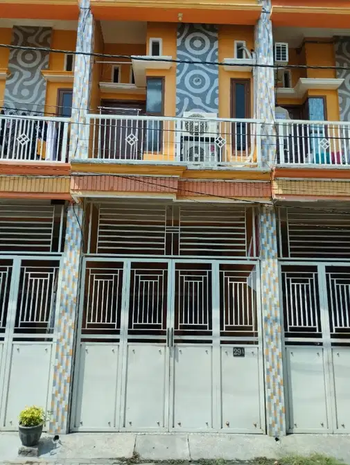 Furnished 2-Story House with AC and Carport