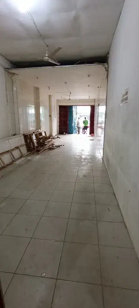 Strategic 2-Story Commercial Property near Jembatan Lima Market