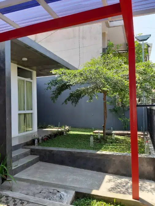 Comfortable House in Central Bandung, Strategic Location