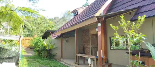 2-Story Modern Villa in Tabanan, Near Bratan Lake with Fruit and Vegetable Garden