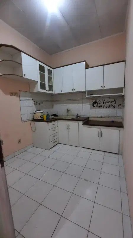 Spacious House Near Rawa Buntu Station
