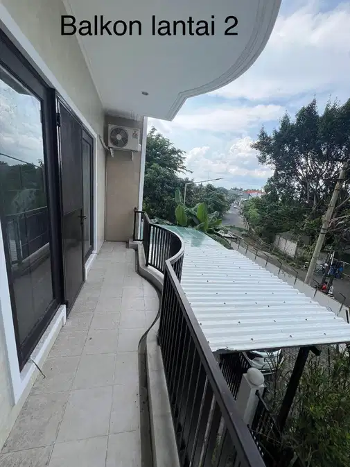 Villa Valensia Surabaya Barat - 2-Story House with Solar Water Heater