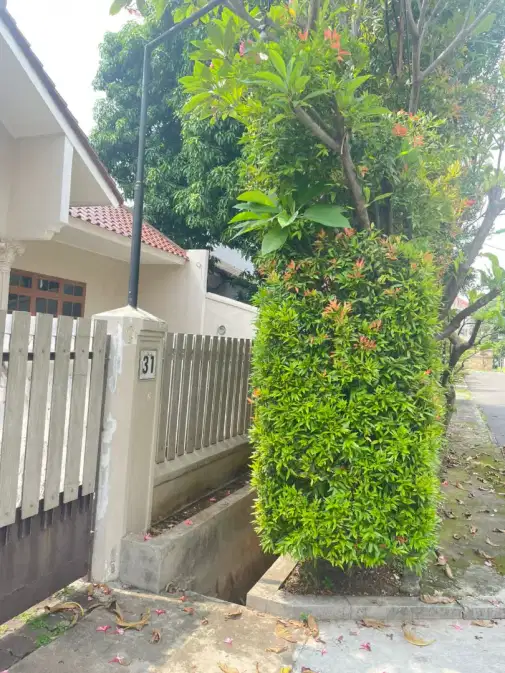 Quiet Residential Complex House Rental
