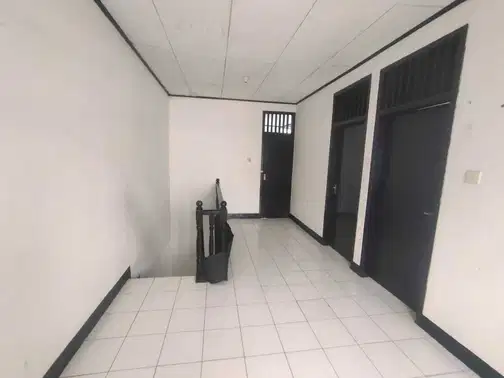 Spacious 3-Bedroom House in Taman Buaran Indah, Klender