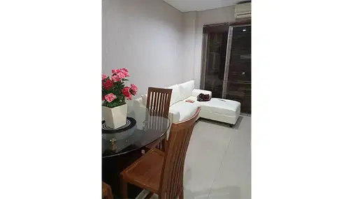 Thamrin Residence пәтері - Толық жабдықталған және жүзу бассейнінің көрінісі бар