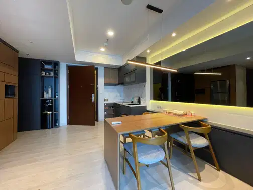 Casa Grande Residence - Modern 2-Bedroom Apartment near Kota Kasablanka Mall
