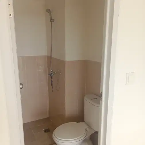 Studio Apartment at Podomoro Golf View, Unfurnished, 17th Floor