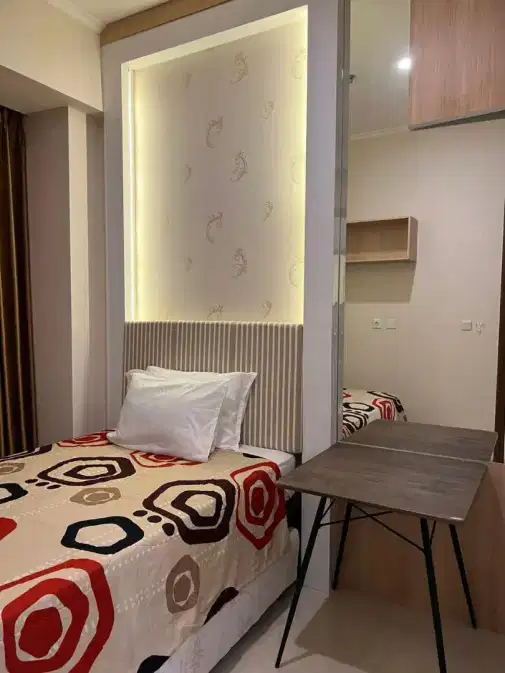 Taman Anggrek Residence пәтері - 2 бөлмелі жиһазбен жабдықталған бірлік