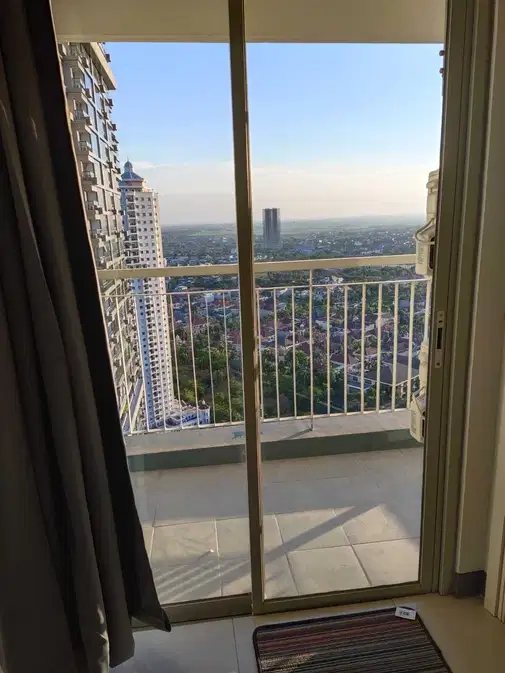 2 Bedroom Benson Apartment - Fully Furnished with City and Pool View