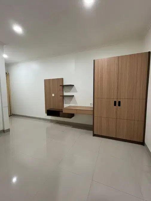 Strategic Location Property in Lippo Cikarang Near Industrial Zones