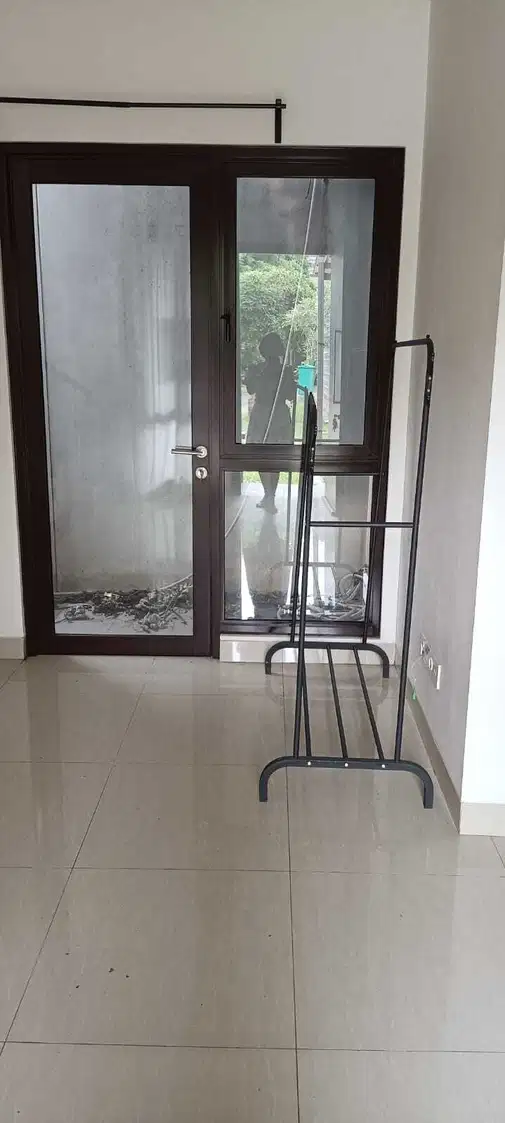 Unfurnished Multi-Level Property with Basic Interior