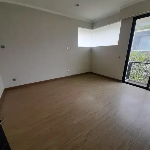Modern 4-Bedroom House in Kebayoran Symphony Bintaro