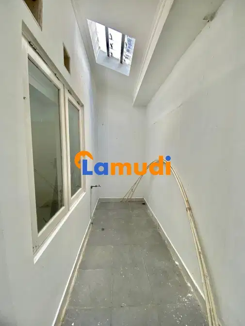 2-Bedroom House with Modern Renovation