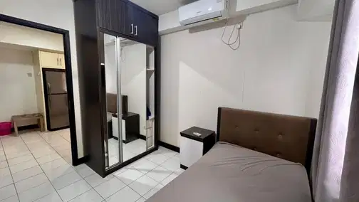 Furnished Apartment in South Jakarta's Golden Triangle Business Center