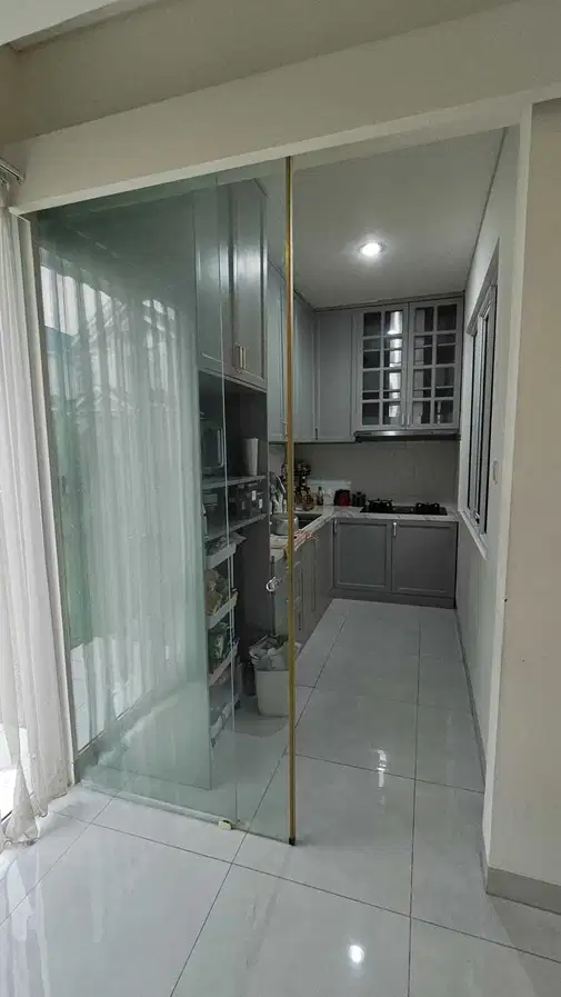 Hoek House Fully Furnished Ready to Move In at Lavon, Cikupa