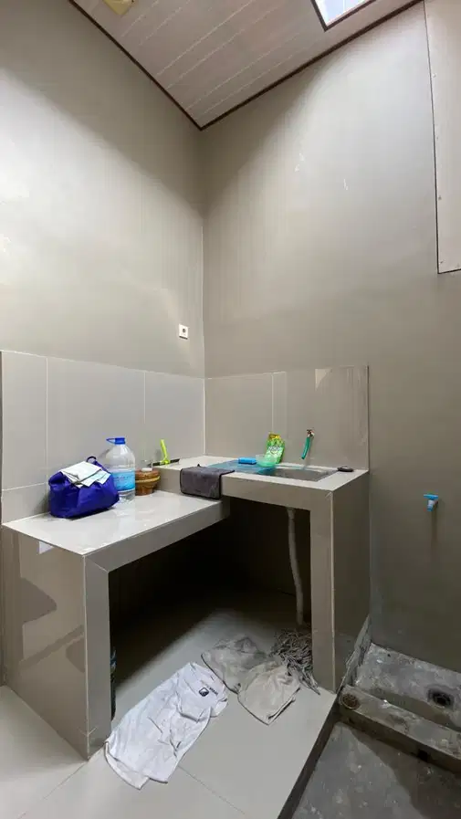 New House in Perum Alana Wisma Indah, Surabaya