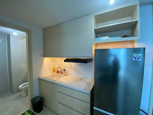 Anderson 2 BR Pool View Furnished Apartment