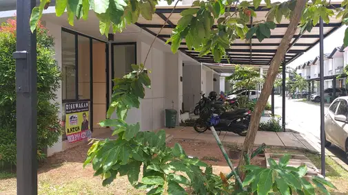 Corner House at Cendana Parc with Canopy - 2 Floors, 3 Bedrooms