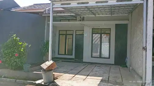 2-Bedroom House in Residential Complex with Carport and Garden
