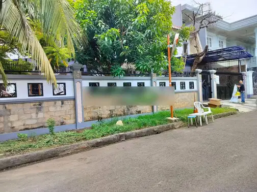 Spacious 2-Story House with Garden, 16m Width