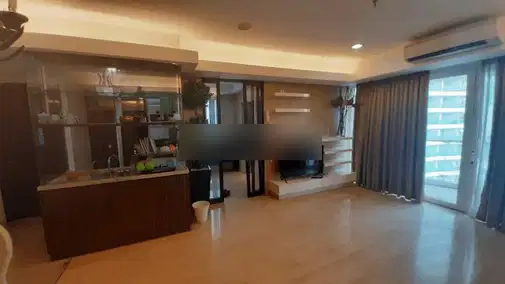 Royale Springhill Kemayoran Apartment with Multiple Amenities