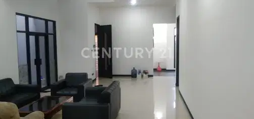 2 қабатты жиһаздалған үй Маргасатва Чиландакта, TB Simatupang жанында