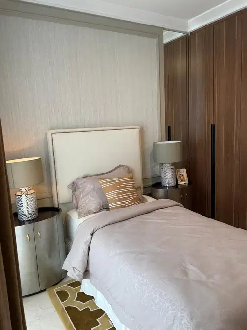 Pondok Indah Residence 3 Bedroom Corner Unit with Service Room