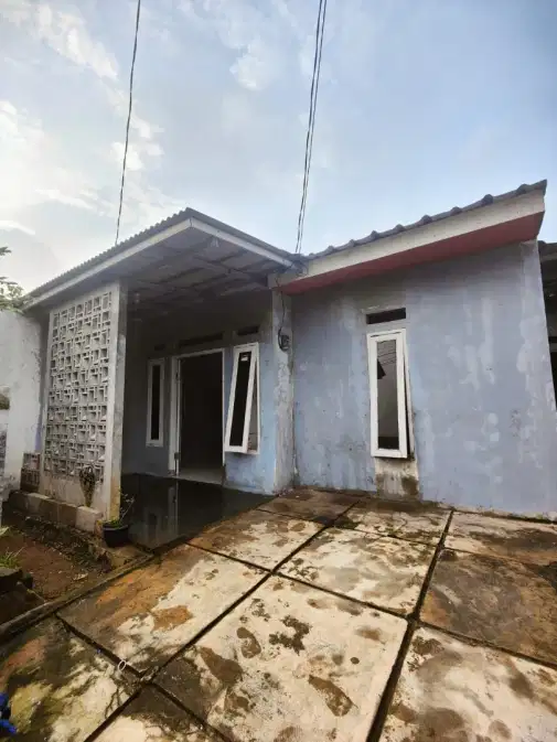 1-Floor House Near BSD, Cisauk Station, and Modern Market