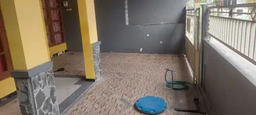 Дом в Puri Surya Jaya - Удобное расположение рядом с множеством удобств