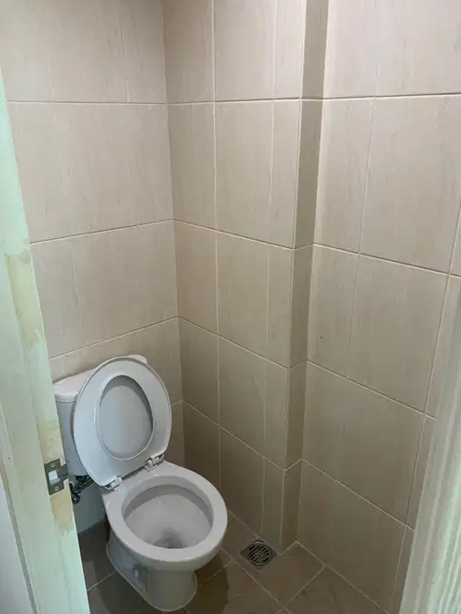 Осакадағы өзен көрінісі бар студиялық пәтер