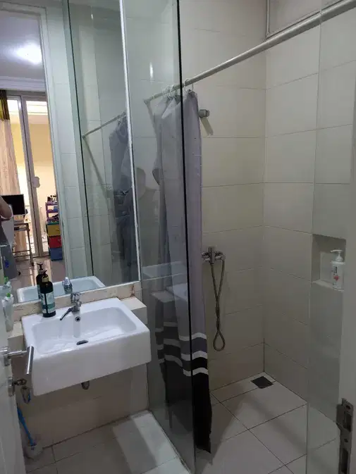 Eastcoast Park Pakuwon City Semi-Furnished House