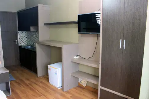 Furnished Student Apartment with Pool and Gym