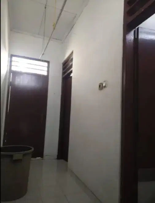 Secure Residential Compound House with 24-Hour Security