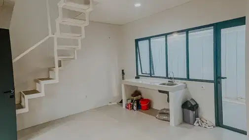 Semi Furnished House in Park Serpong (Cityzen X)