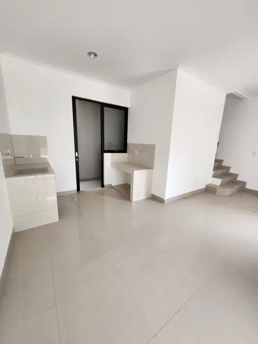 Пантаи Индах Капуктағы 2 жұмақты үй, 6x10м, толық жабдықталған