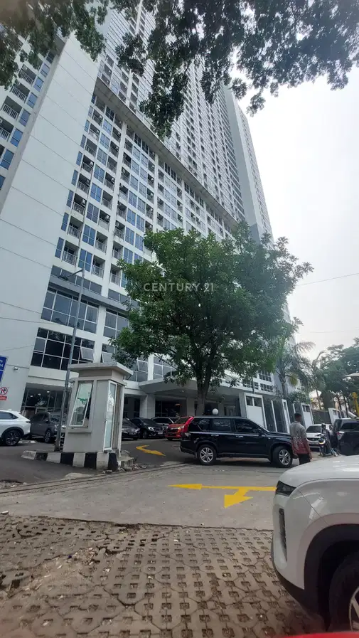 Studio Apartment with Strategic Location, Full Furnished