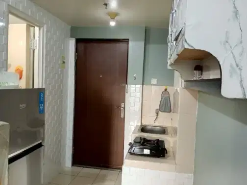 Compact Studio Apartment on 9th Floor