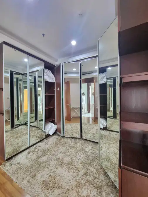 Senayan City Residences-тегі панорамалық көрінісі бар 2 бөлмелі люкс пәтер