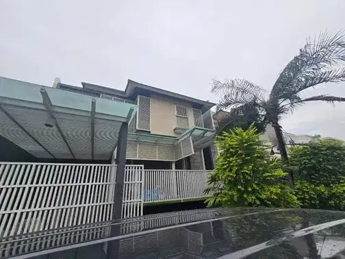 High-Spec House in Graha Family, Spacious and Modern