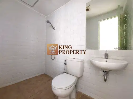 3 Bedroom Apartment in Season City with Pool View