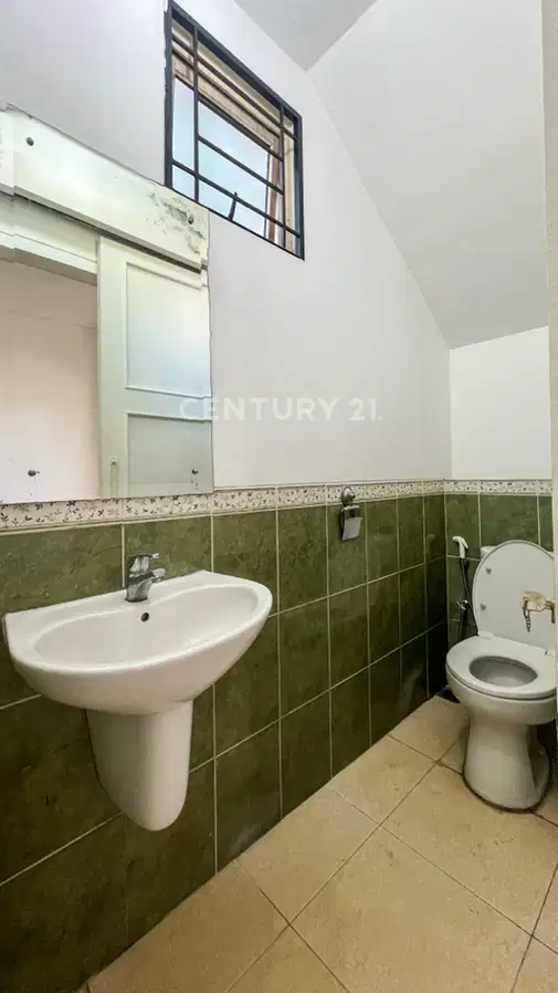 Strategic Location Property with Multiple Features